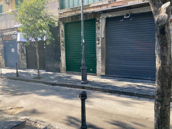 negozio in affitto a Portici