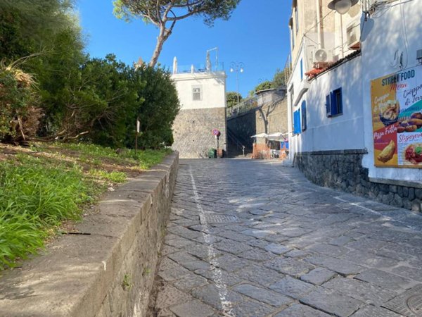 negozio in affitto a Portici