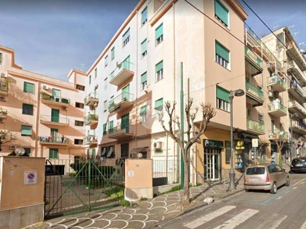 appartamento in affitto a Portici in zona Libertà