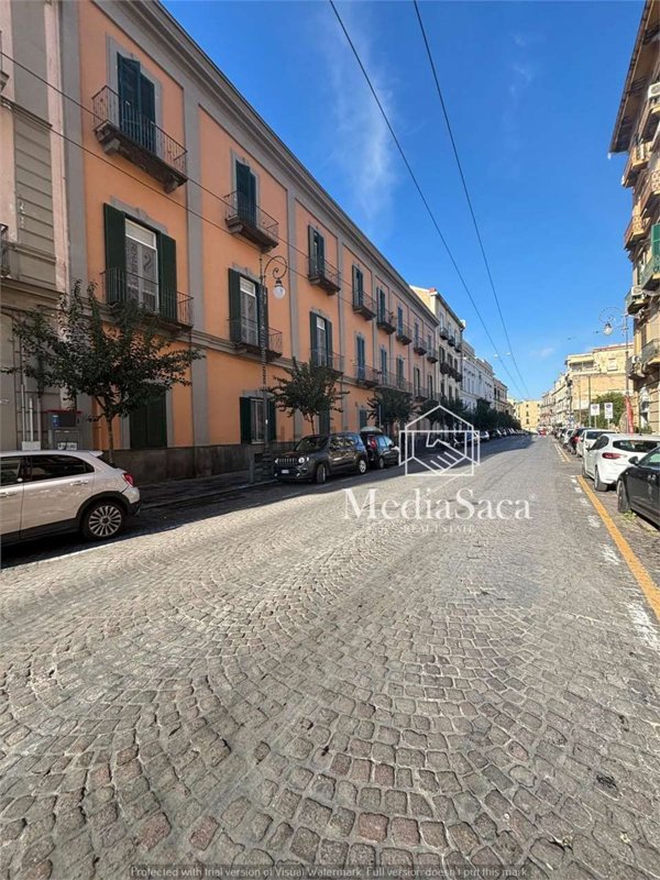 locale commerciale in affitto a Portici