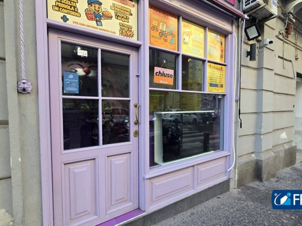negozio in affitto a Portici
