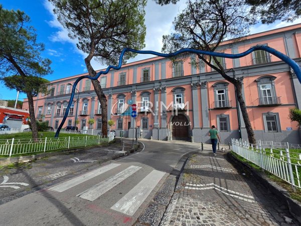 locale commerciale in affitto a Portici