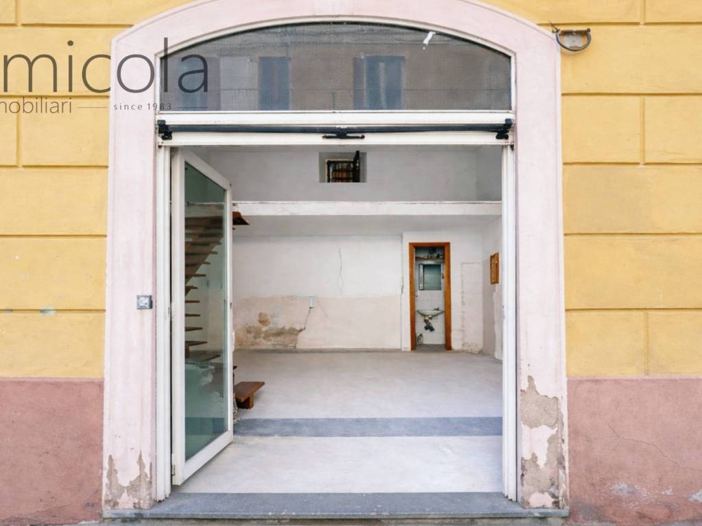 negozio in affitto a Portici