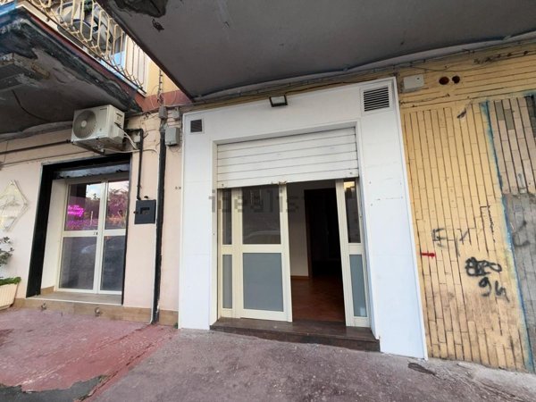 locale commerciale in affitto a Portici