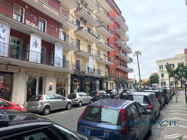 locale commerciale in affitto a Portici