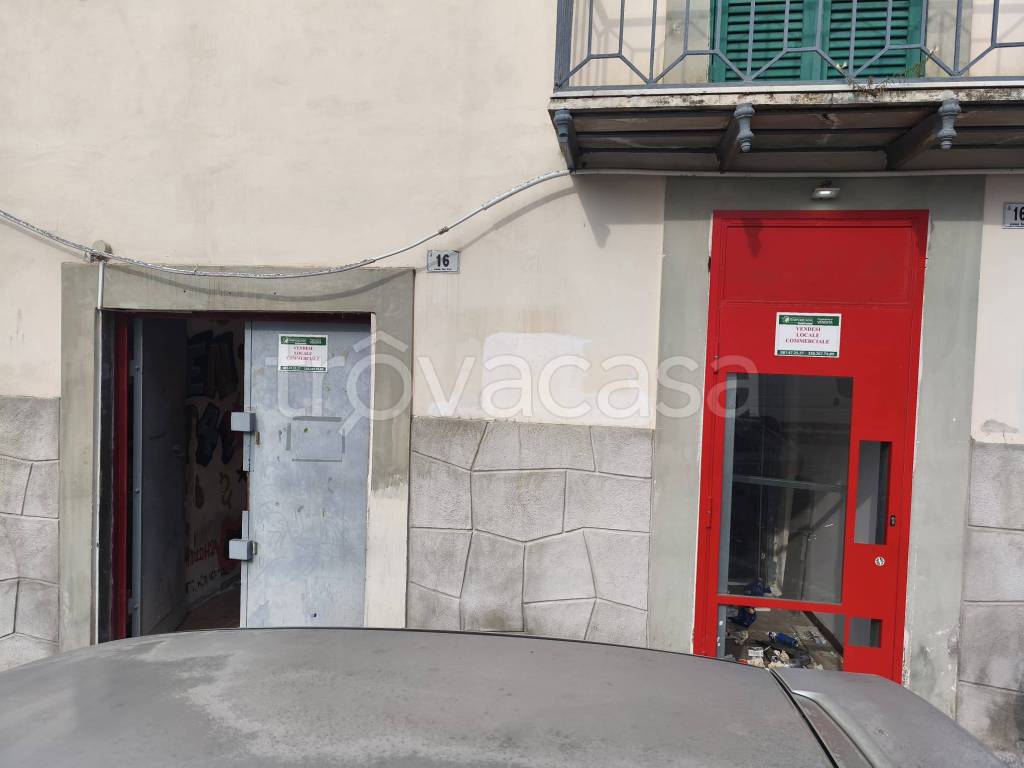 negozio in affitto a Portici