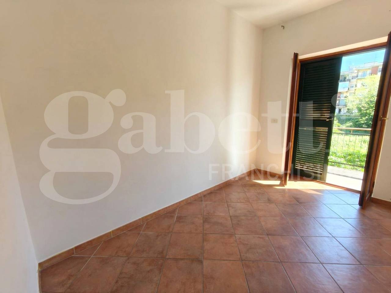 appartamento in affitto a Portici in zona Libertà