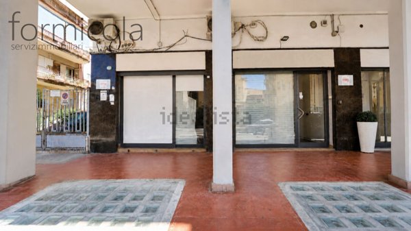 locale commerciale in affitto a Portici
