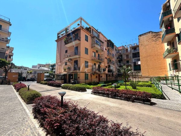 appartamento in affitto a Portici in zona Libertà