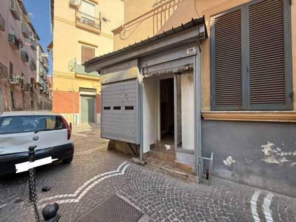 locale commerciale in affitto a Portici