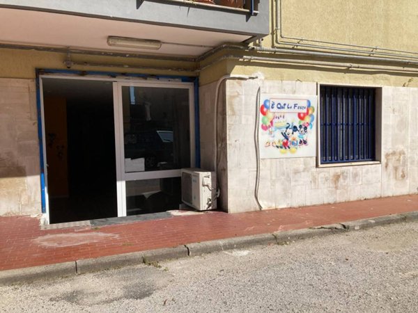locale commerciale in affitto a Pozzuoli in zona Arco Felice