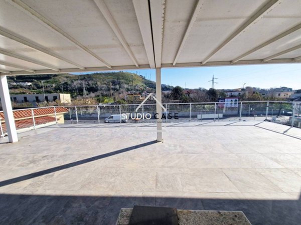 trivano in affitto a Pozzuoli