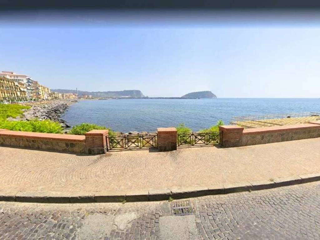 appartamento in affitto a Pozzuoli