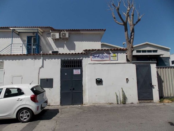 ufficio in affitto a Pozzuoli