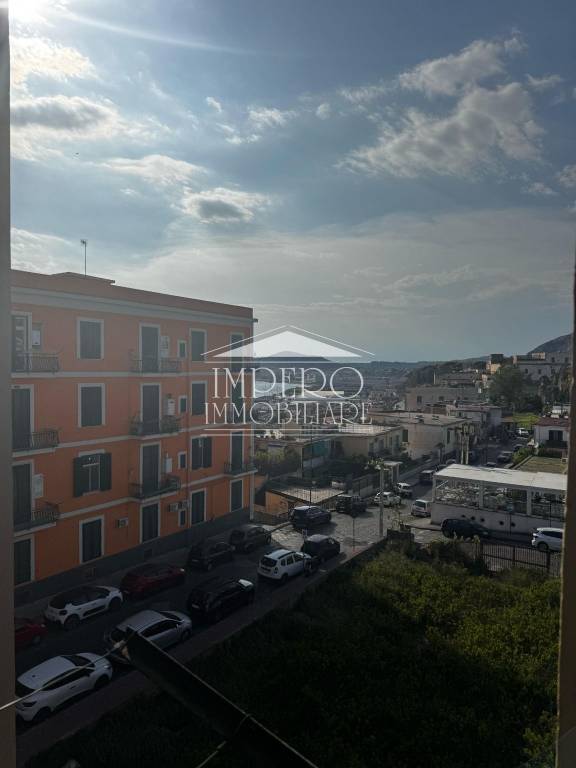 appartamento in affitto a Pozzuoli