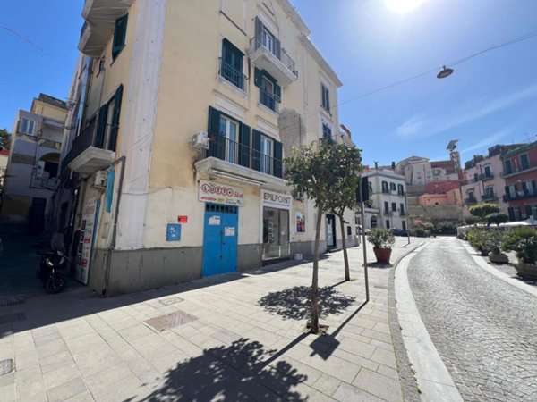 appartamento in affitto a Pozzuoli
