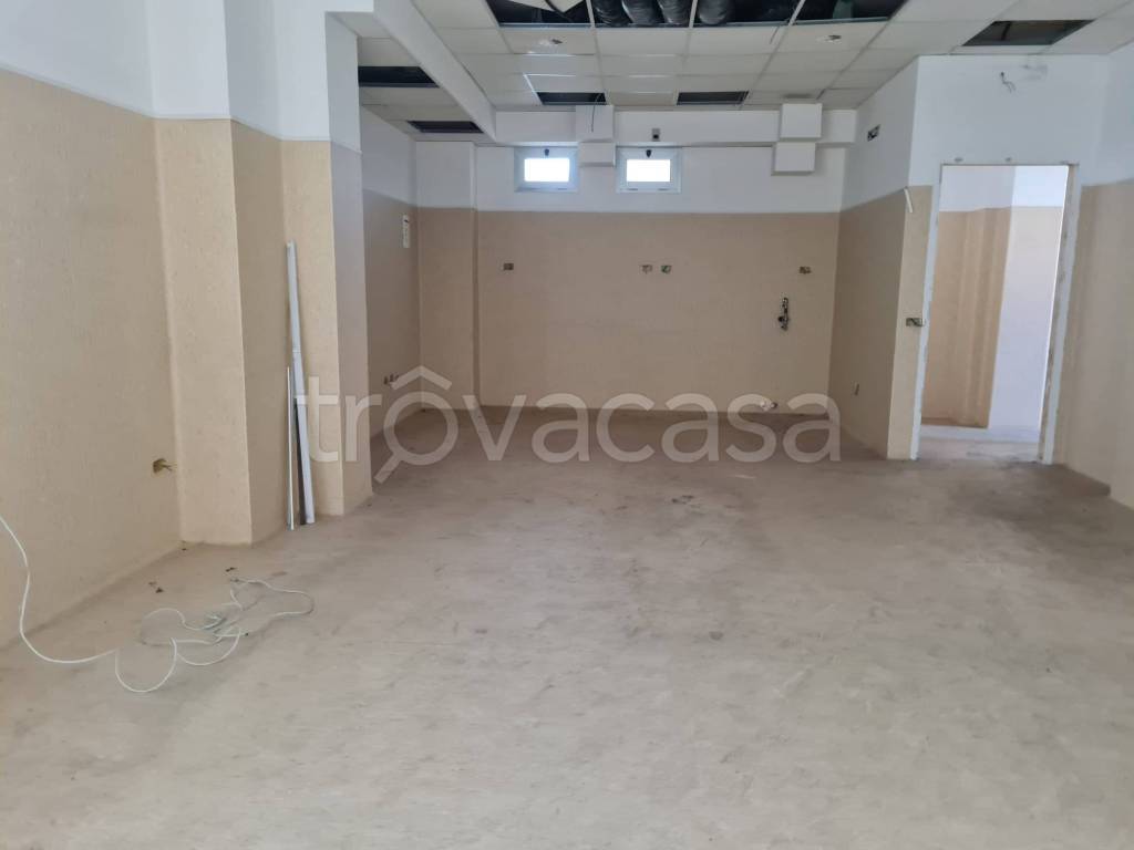 quadrivano in affitto a Pozzuoli in zona Monterusciello
