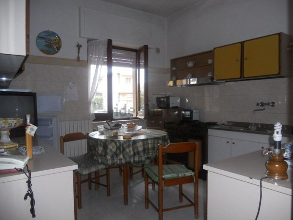 appartamento in affitto a Pozzuoli