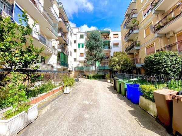 appartamento in affitto a Pozzuoli in zona Solfatara