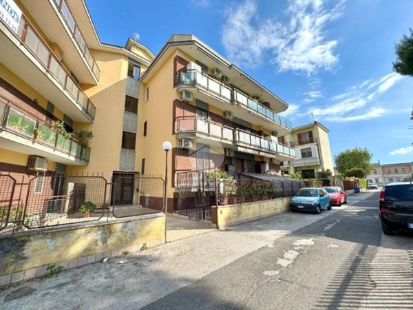 appartamento in affitto a Pozzuoli in zona Arco Felice