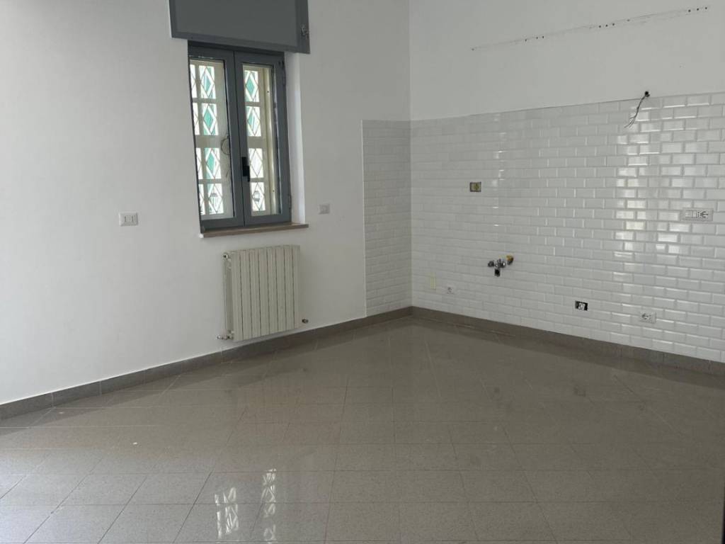 appartamento in affitto a Pozzuoli in zona Solfatara