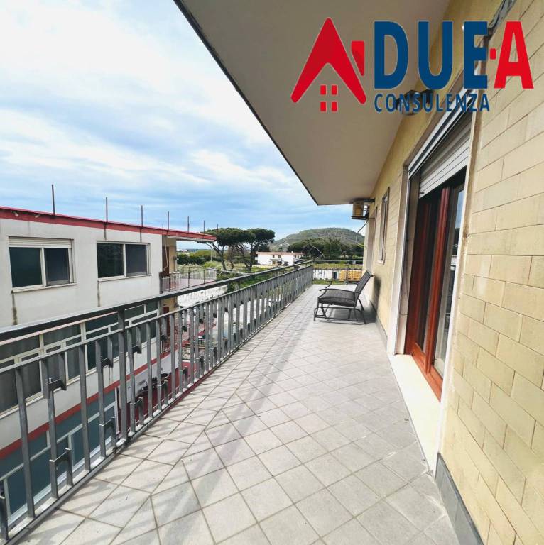 appartamento in affitto a Pozzuoli in zona Solfatara