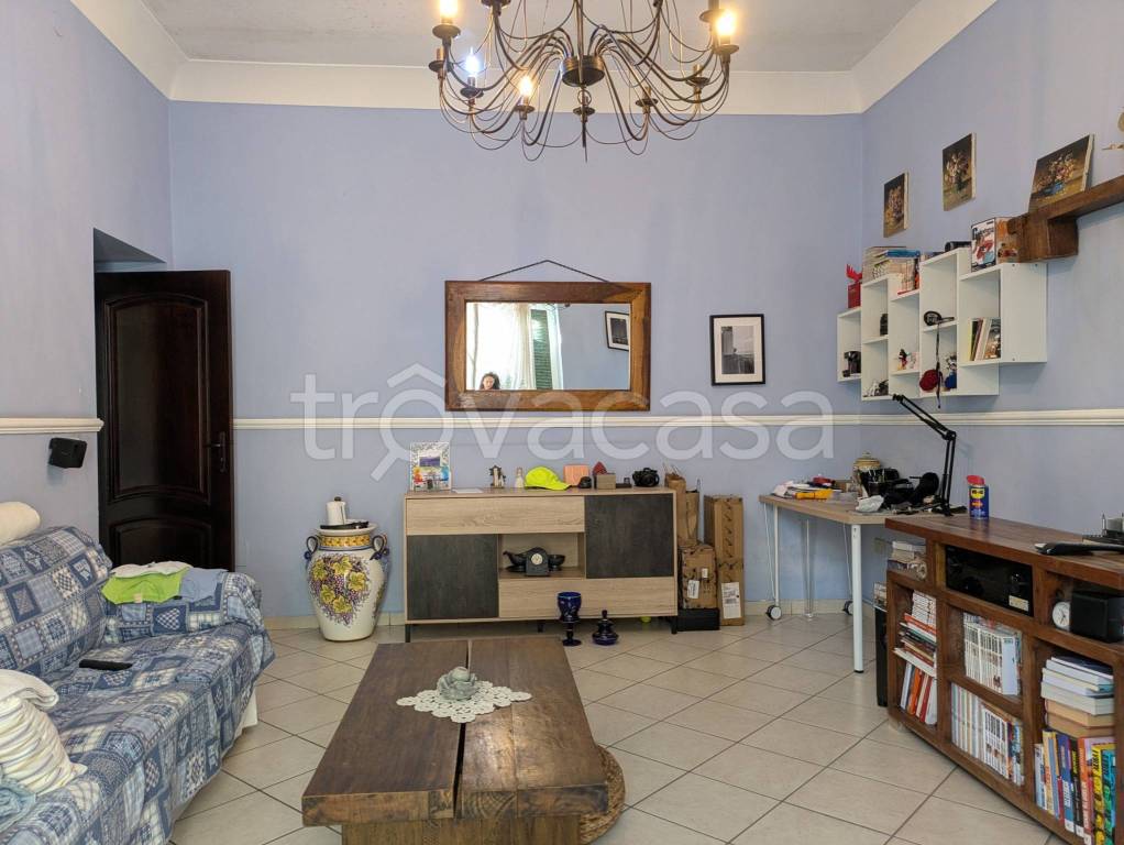 appartamento in affitto a Pozzuoli