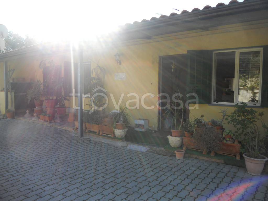 appartamento in affitto a Pozzuoli in zona Solfatara