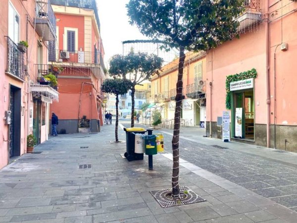 appartamento in affitto a Pozzuoli