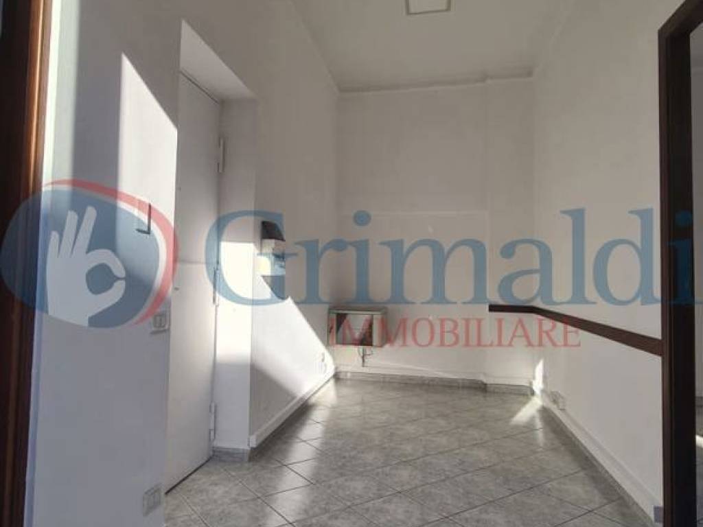 ufficio in affitto a Pozzuoli