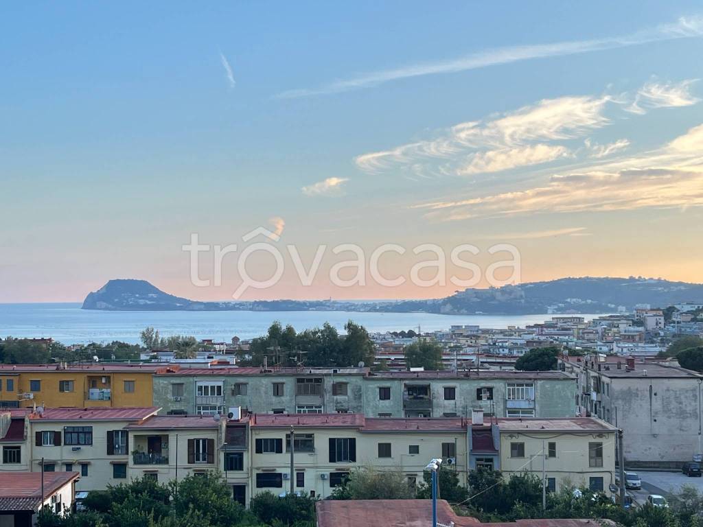 appartamento in affitto a Pozzuoli in zona Arco Felice