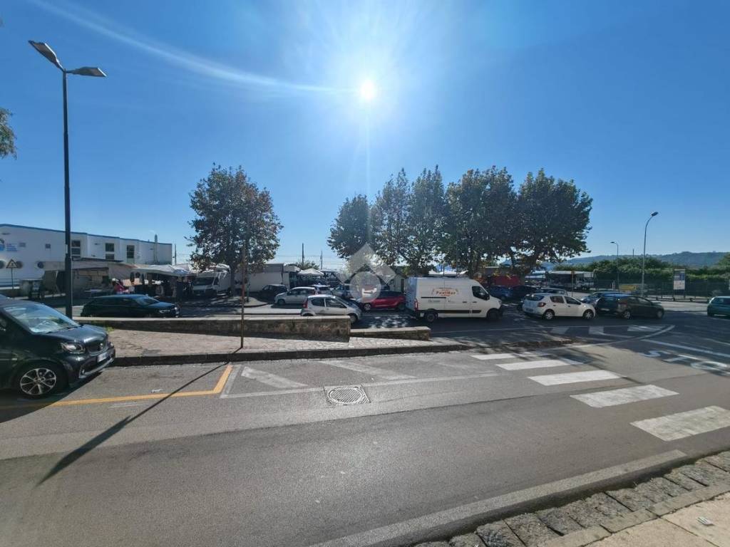 appartamento in affitto a Pozzuoli in zona Lucrino