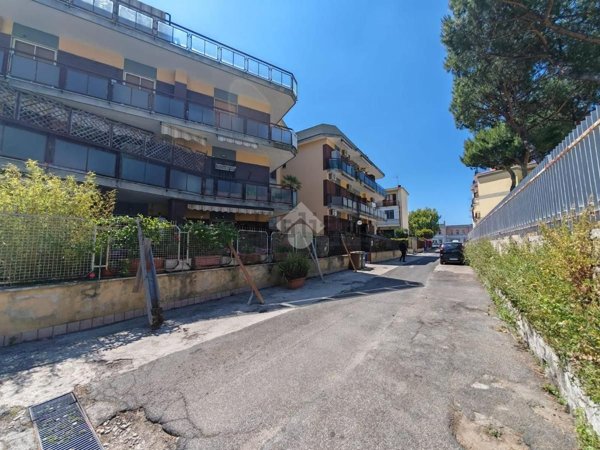 appartamento in affitto a Pozzuoli in zona Arco Felice