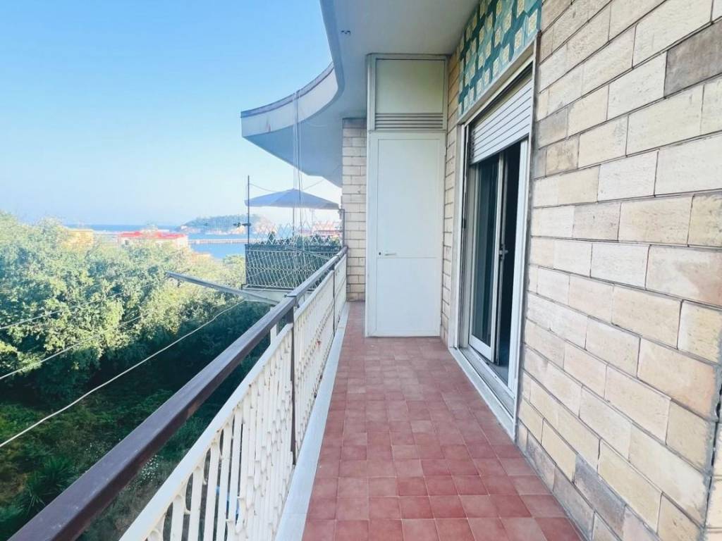 appartamento in affitto a Pozzuoli