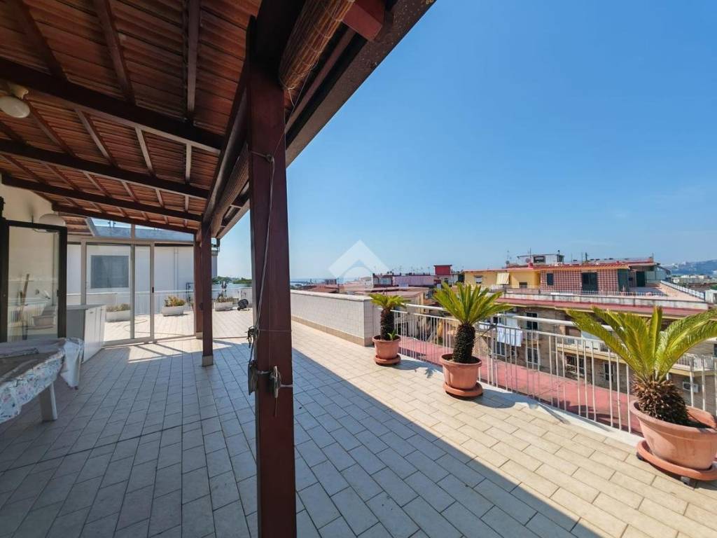 appartamento in affitto a Pozzuoli in zona Arco Felice