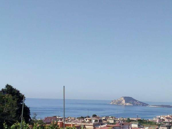 casa indipendente in affitto a Pozzuoli