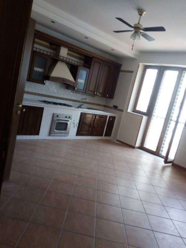 casa indipendente in affitto a Pozzuoli
