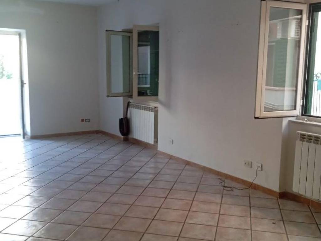 appartamento in affitto a Pozzuoli in zona Arco Felice