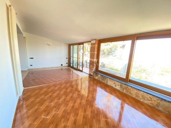 casa indipendente in affitto a Pozzuoli