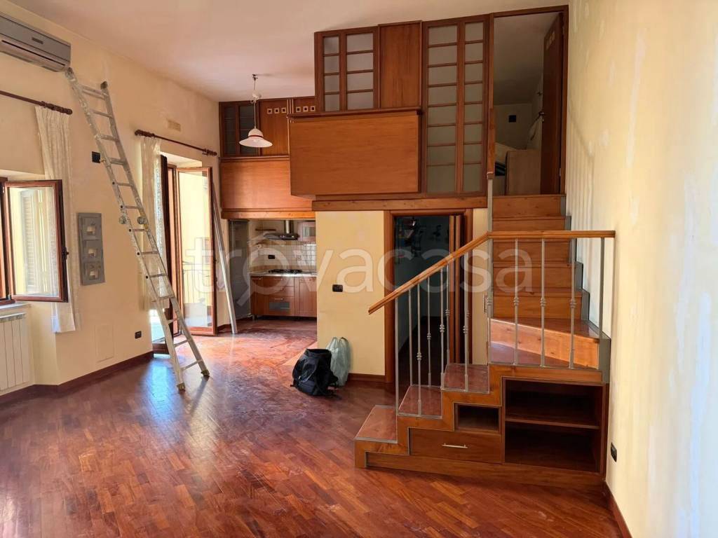 appartamento in affitto a Pozzuoli