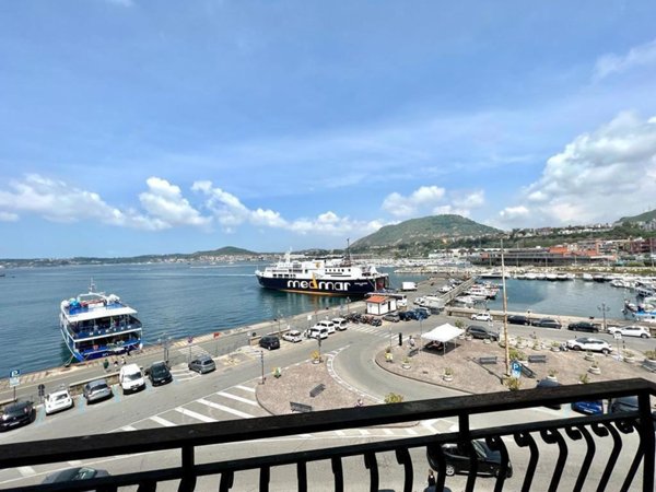 appartamento in affitto a Pozzuoli