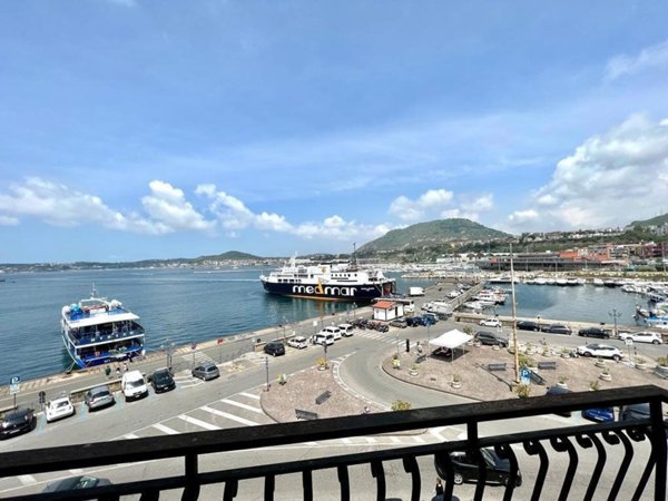 appartamento in affitto a Pozzuoli
