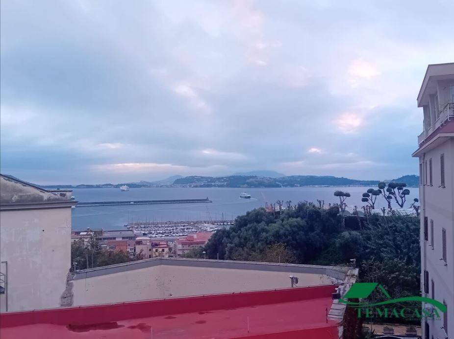 appartamento in affitto a Pozzuoli