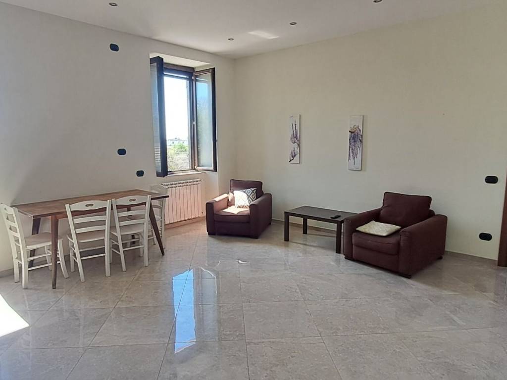 appartamento in affitto a Pozzuoli