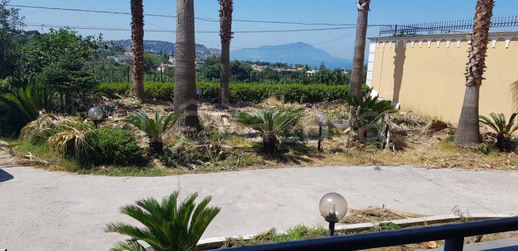 appartamento in affitto a Pozzuoli