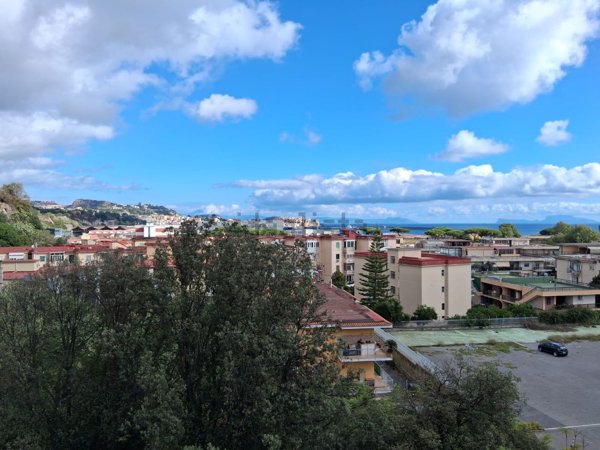 monolocale in affitto a Pozzuoli in zona Arco Felice