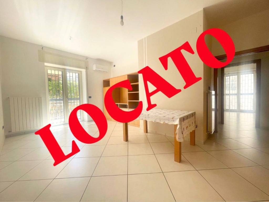 appartamento in affitto a Pozzuoli