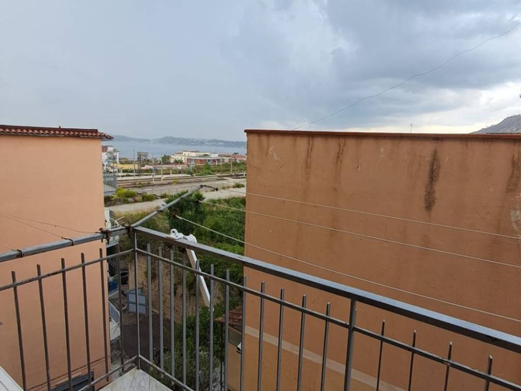 appartamento in affitto a Pozzuoli