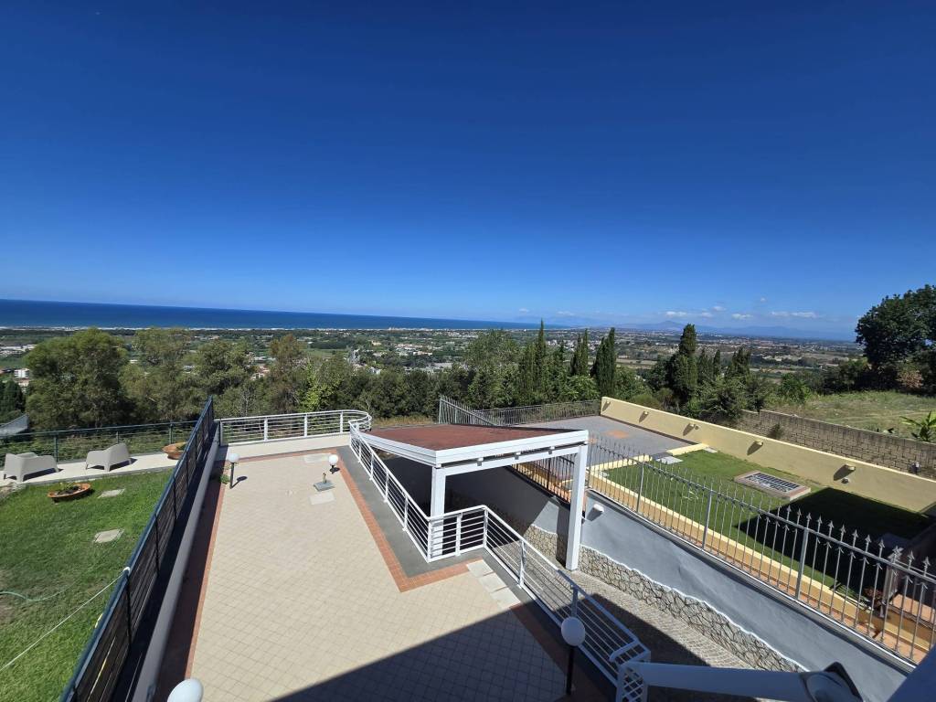 casa indipendente in affitto a Pozzuoli in zona Monterusciello