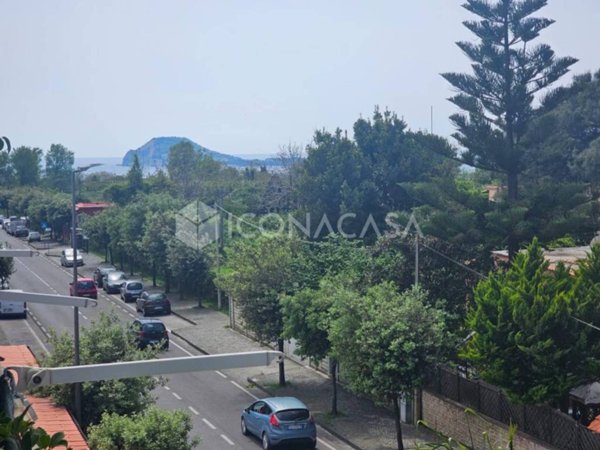 appartamento in affitto a Pozzuoli
